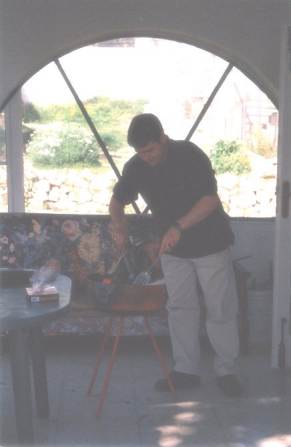 Rigel haciendo comidita!!